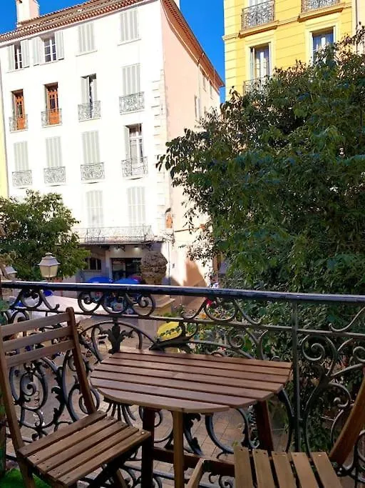 Esprit Cosy Au Centre Historique Apartment Toulon France